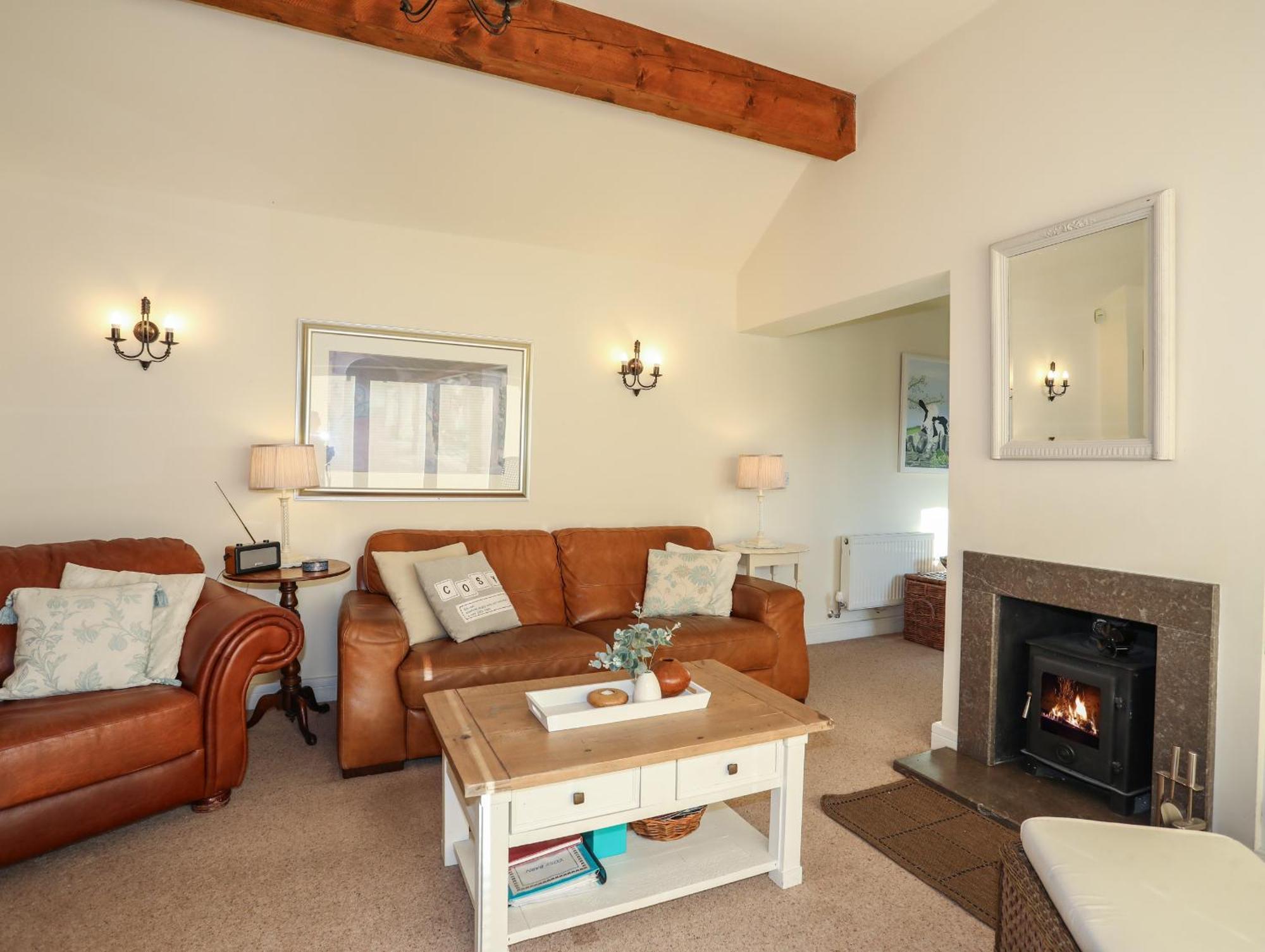 Вилла Cosy Barn Dwyran Экстерьер фото